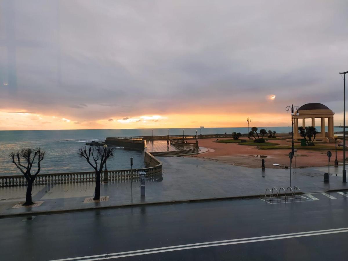 Sunset Loft Appartement Livorno Buitenkant foto